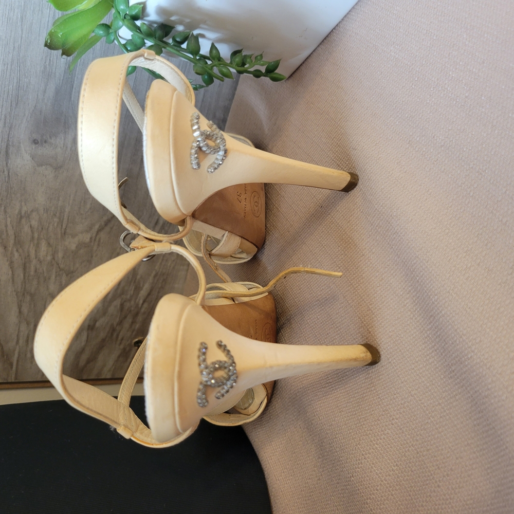 Chanel Women's Tan Sandals - Picture 2 of 11